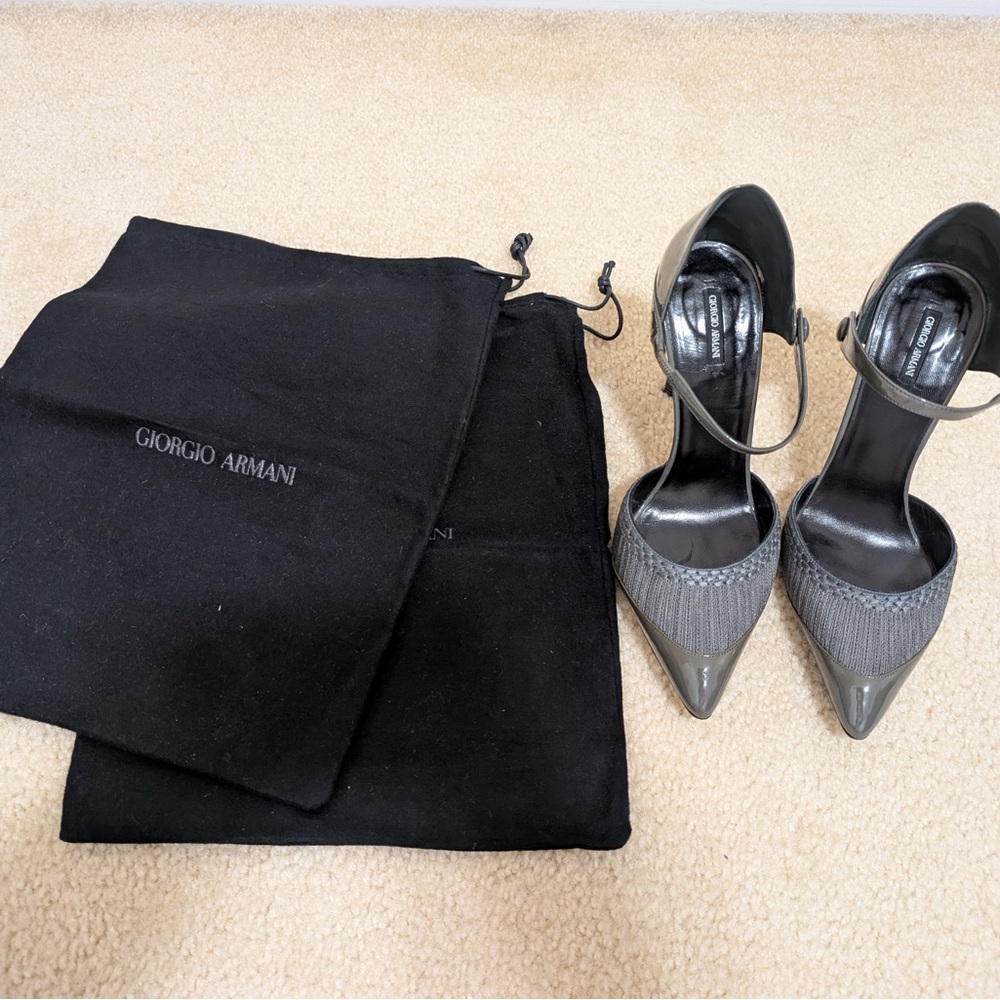 Giorgio Armani Gray Heels